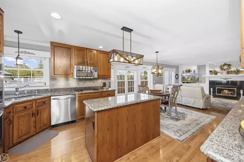 Kitchen - 48034 Amanda, Macomb, MI 48044 photo 1 of 7