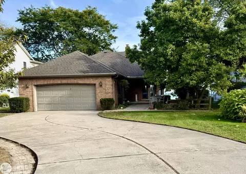 6901 River, Cottrellville, MI 48039