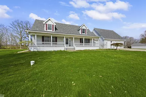 4453 Lone Oak, Capac, MI 48014