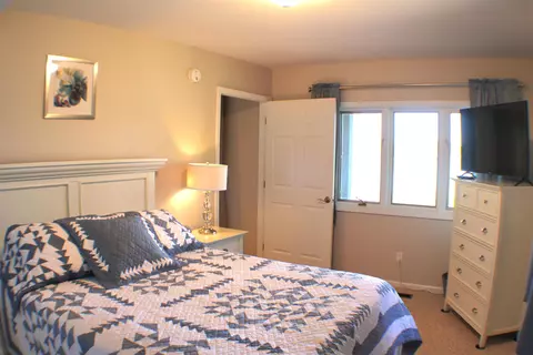 Bedroom - 2151 Heather, Gladwin, MI 48624 photo 5 of 9