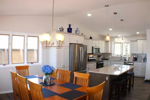 Kitchen - 2151 Heather, Gladwin, MI 48624 photo 3 of 3