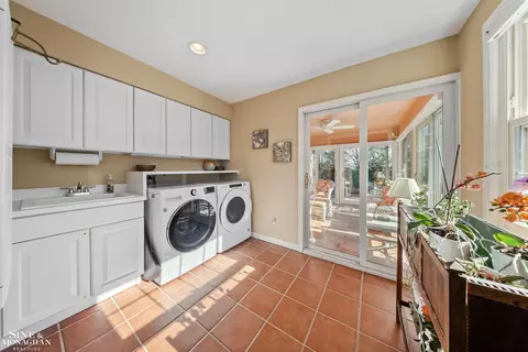 Other - 926 Hidden, Grosse Pointe Woods, MI 48236 photo 3 of 9