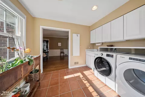 Other - 926 Hidden, Grosse Pointe Woods, MI 48236 photo 2 of 9