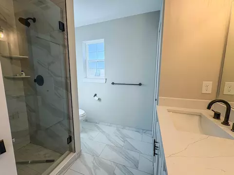 Bath - 2465 Mcclellan, Davison, MI 48423 photo 3 of 4