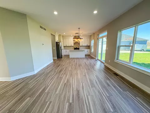 Living - 2465 Mcclellan, Davison, MI 48423 photo 1 of 3