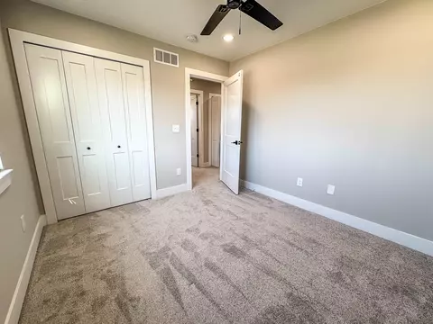 Bedroom - 2465 Mcclellan, Davison, MI 48423 photo 11 of 11