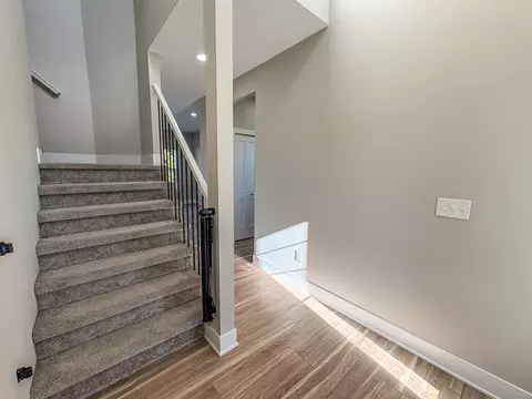 Entry Way - 2465 Mcclellan, Davison, MI 48423 photo 1 of 5