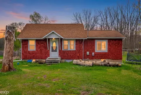 22466 N Bedford, Battle Creek, MI 49017