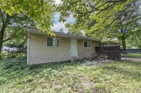 Exterior - 3319 Henry, Midland, MI 48642 photo 4 of 5