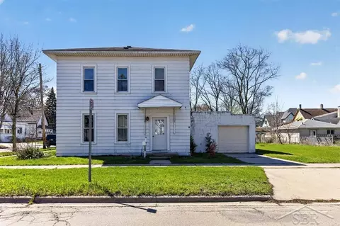 906 E North Un, Bay City, MI 48706