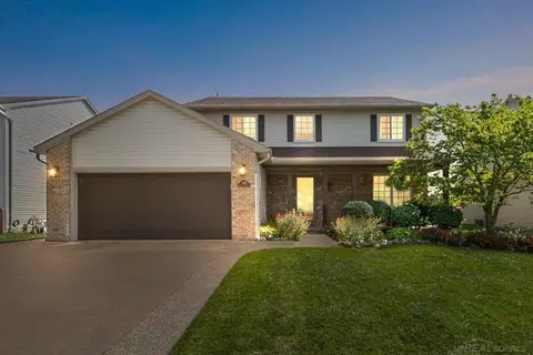 1874 Enterprise, Troy, MI 48083