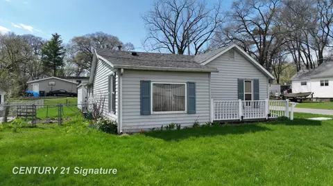 702 Flint, Saint Charles, MI 48655