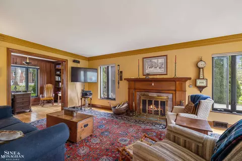 Living - 854 Pemberton, Grosse Pointe Park, MI 48230 photo 1 of 4