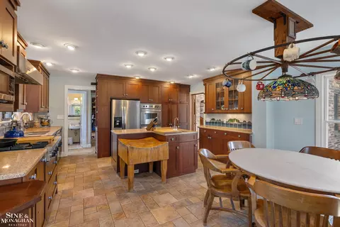 Kitchen - 854 Pemberton, Grosse Pointe Park, MI 48230 photo 6 of 6