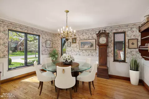 Dining - 854 Pemberton, Grosse Pointe Park, MI 48230 photo 2 of 3