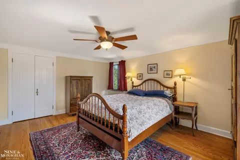 Bedroom - 854 Pemberton, Grosse Pointe Park, MI 48230 photo 2 of 7