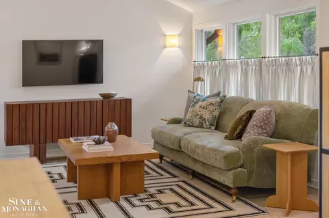 Living - 319 Beaupre, Grosse Pointe Farms, MI 48236 photo 1 of 1