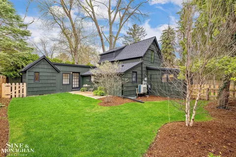 Exterior - 319 Beaupre, Grosse Pointe Farms, MI 48236 photo 3 of 7