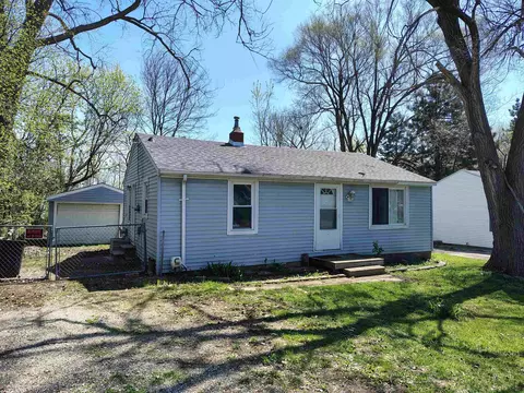 3129 Shaw, Burton, MI 48519