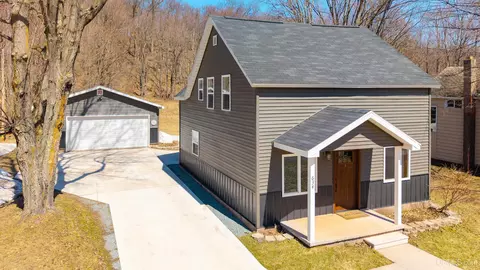 634 County, Negaunee, MI 49866