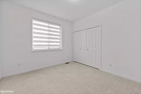 Bedroom - 49712 Split Rock, Macomb, MI 48044 photo 3 of 6