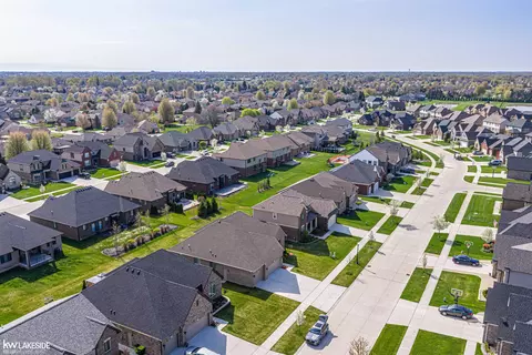 View/Area - 49712 Split Rock, Macomb, MI 48044 photo 4 of 4