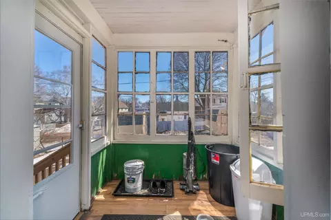 Exterior - 806 N First, Ishpeming, MI 49849 photo 2 of 6