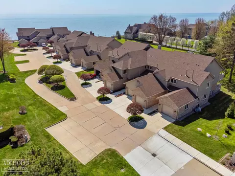 25540 Waterview, Harrison Township, MI 48045