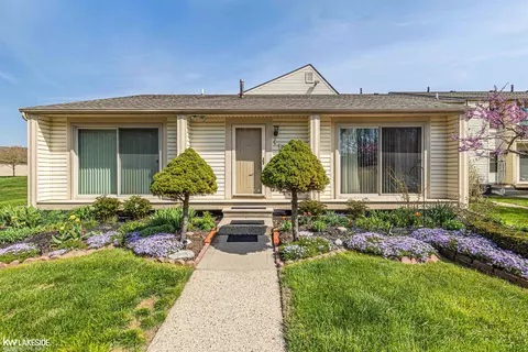 23610 Marlborough, Clinton Township, MI 48036