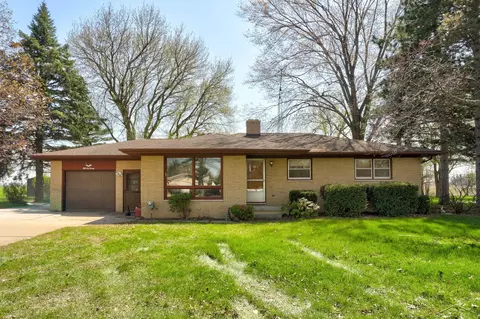 5220 Wakefield, Saginaw, MI 48601