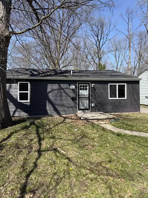 412 W Gracelawn, Flint, MI 48505