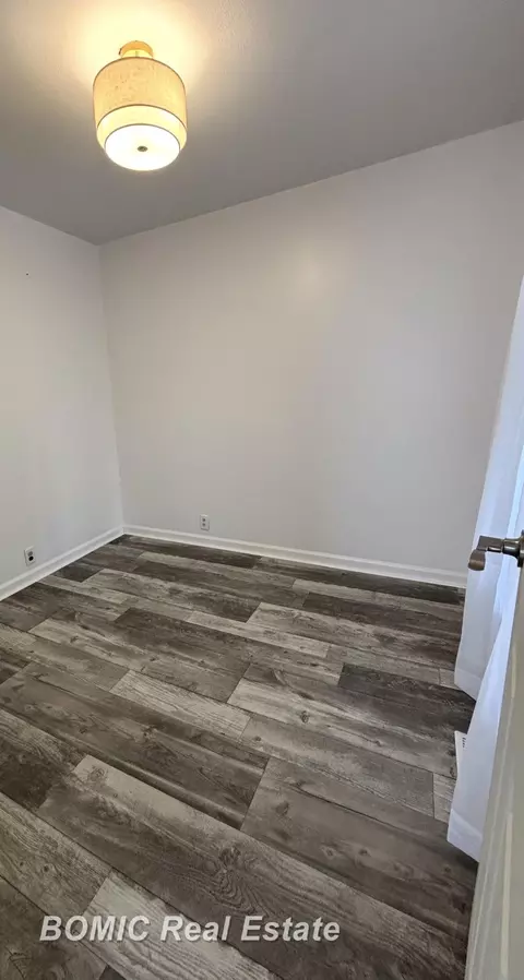 Bedroom - 537 Chestnut, Vassar, MI 48768 photo 2 of 3