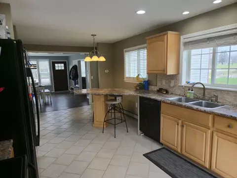 Kitchen - 76845 North, Armada, MI 48005 photo 2 of 5