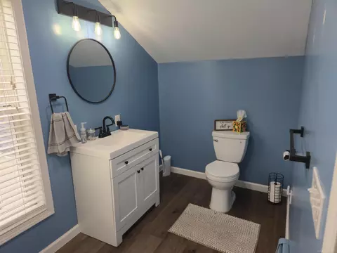 Bath - 76845 North, Armada, MI 48005 photo 3 of 4