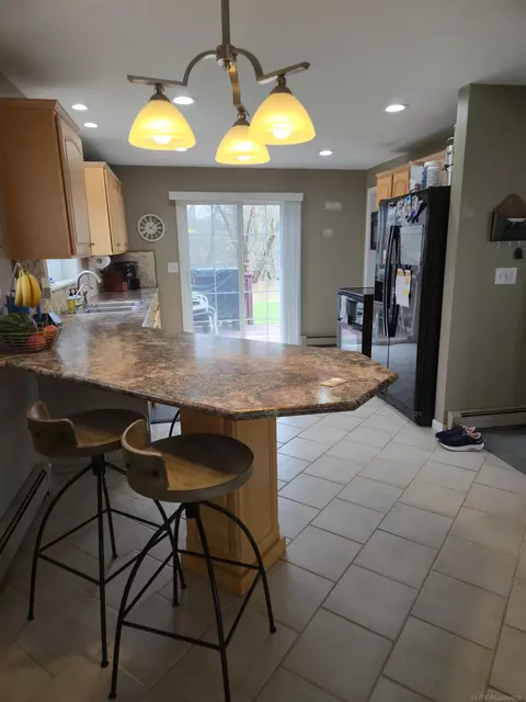 Kitchen - 76845 North, Armada, MI 48005 photo 5 of 5