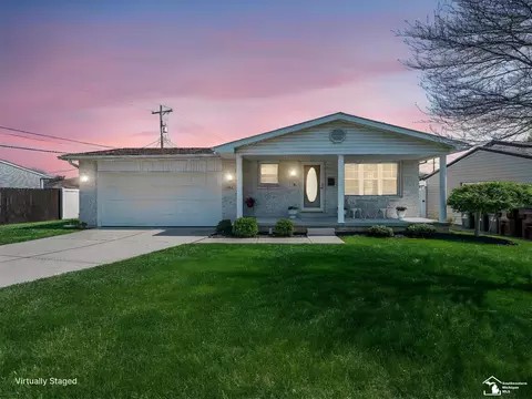 Exterior - 238 Cranbrook, Monroe, MI 48162 photo 2 of 9
