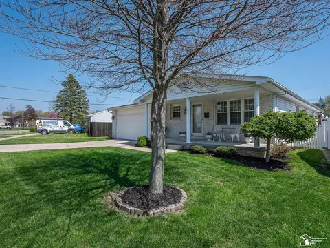 Exterior - 238 Cranbrook, Monroe, MI 48162 photo 3 of 9