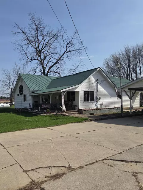 Other - 1066 Oberlin, Gladwin, MI 48624 photo 3 of 12