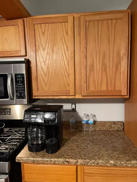Kitchen - 1066 Oberlin, Gladwin, MI 48624 photo 2 of 3