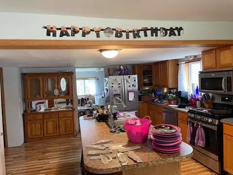 Kitchen - 1066 Oberlin, Gladwin, MI 48624 photo 1 of 3