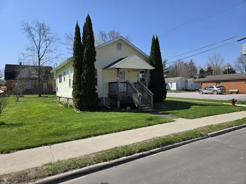 56 E Lapeer, Peck, MI 48466