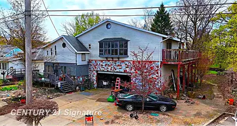 808 Mckinley, Lansing, MI 48906