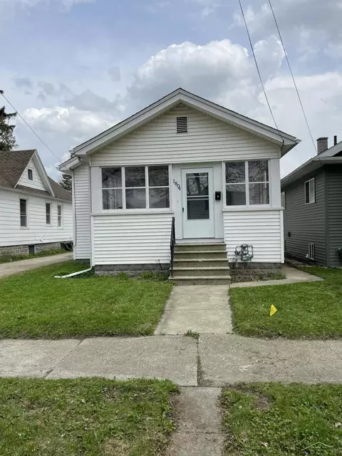 1804 N Charles, Saginaw, MI 48602