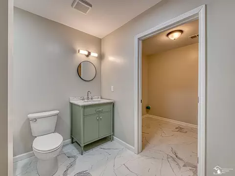 Bath - 3019 8th, Monroe, MI 48162 photo 2 of 5