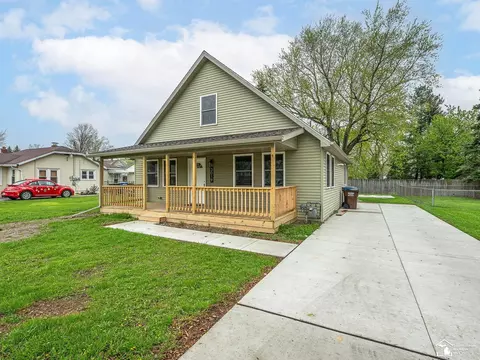 Exterior - 3019 8th, Monroe, MI 48162 photo 3 of 10