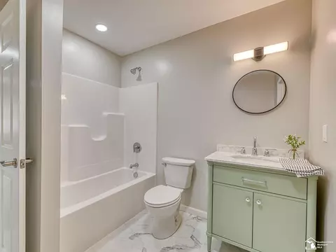 Bath - 3019 8th, Monroe, MI 48162 photo 2 of 3