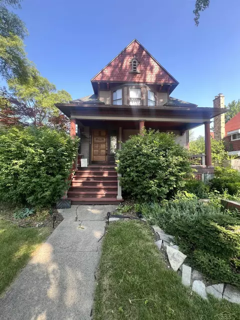 909 S Michigan, Saginaw, MI 48602