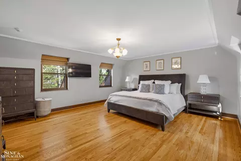 Bedroom - 847 Whittier, Grosse Pointe Park, MI 48230 photo 1 of 9