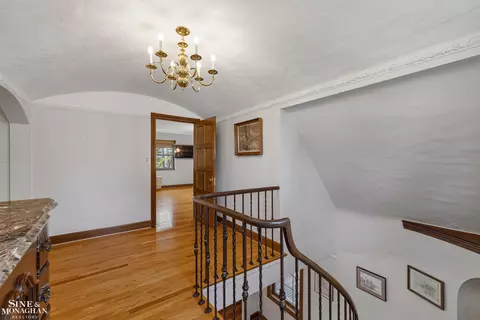 Entry Way - 847 Whittier, Grosse Pointe Park, MI 48230 photo 7 of 10