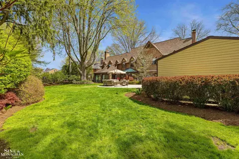 Exterior - 847 Whittier, Grosse Pointe Park, MI 48230 photo 24 of 30